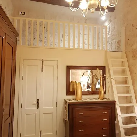 Tal-kampjin Апартаменты Меллиеха