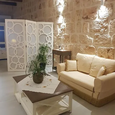 Tal-kampjin Апартаменты *