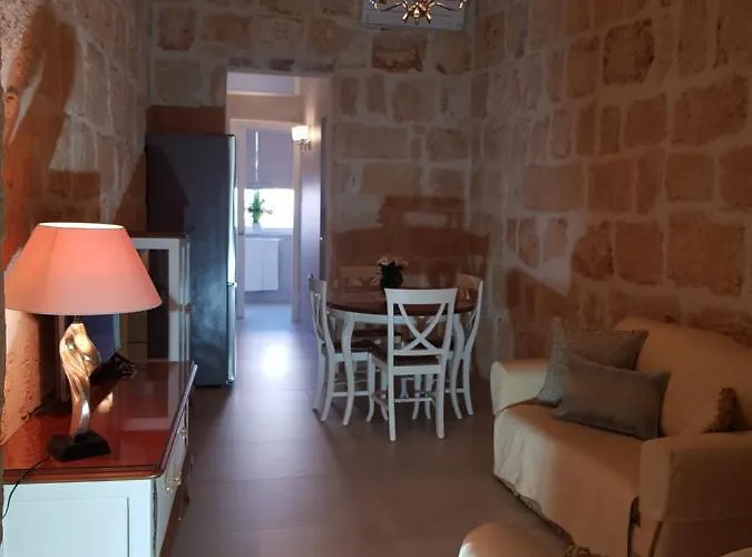 Tal-kampjin Mellieħa