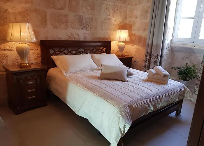 Tal-kampjin Mellieħa